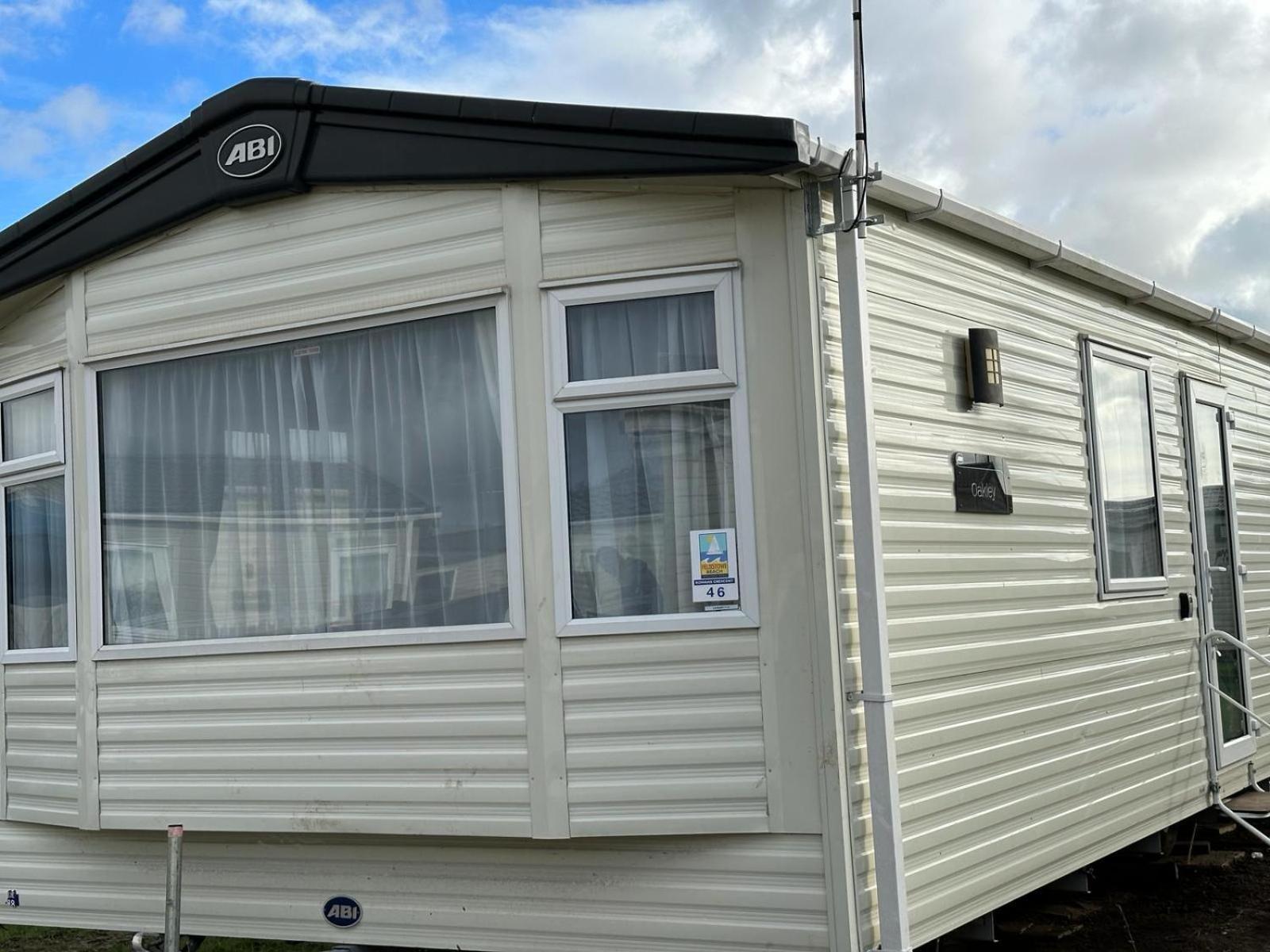 Felixstowe Chimo Caravan 8 Sleeps 5 Min To Beach Экстерьер фото